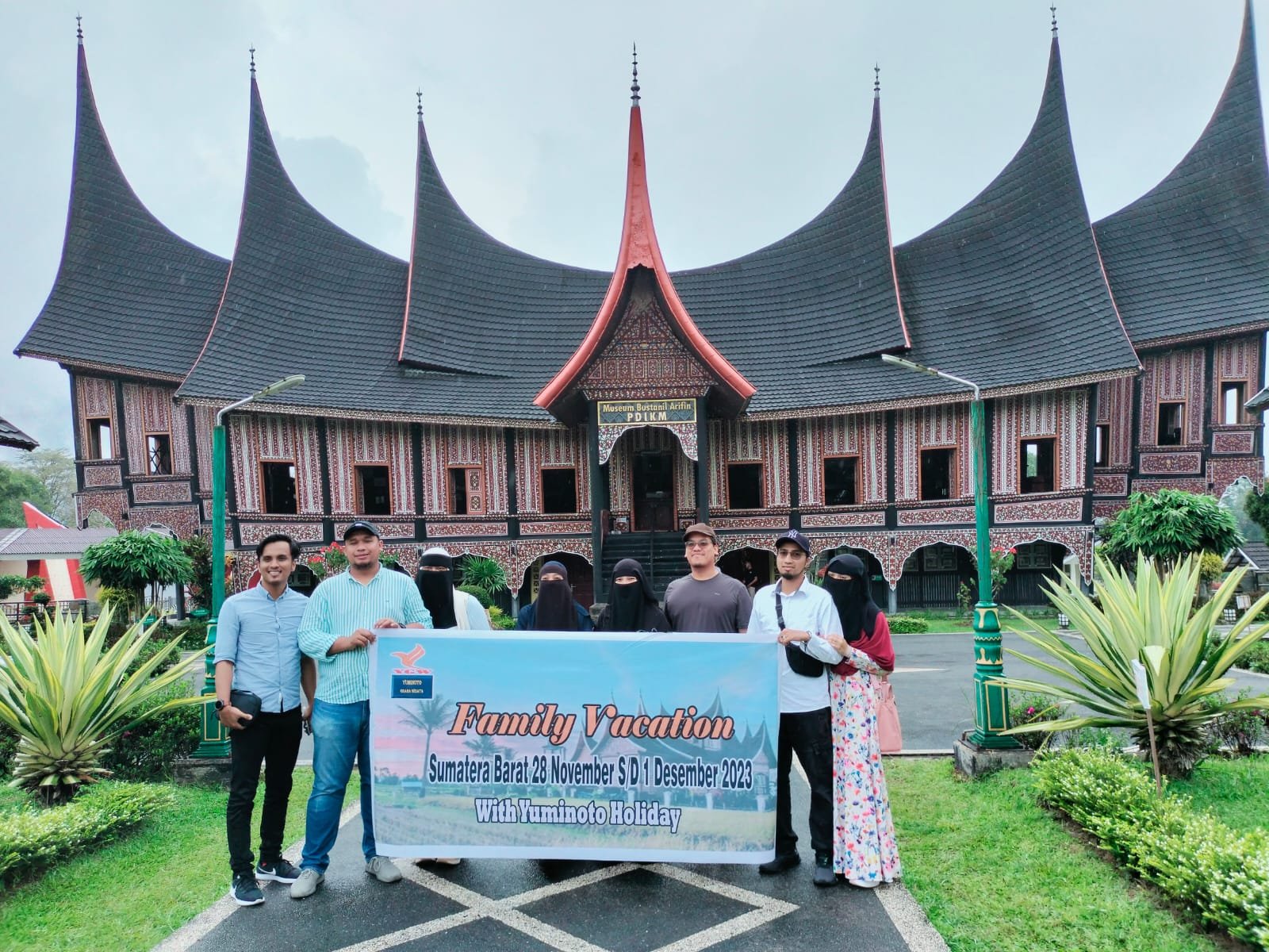 Group dari Malaysia